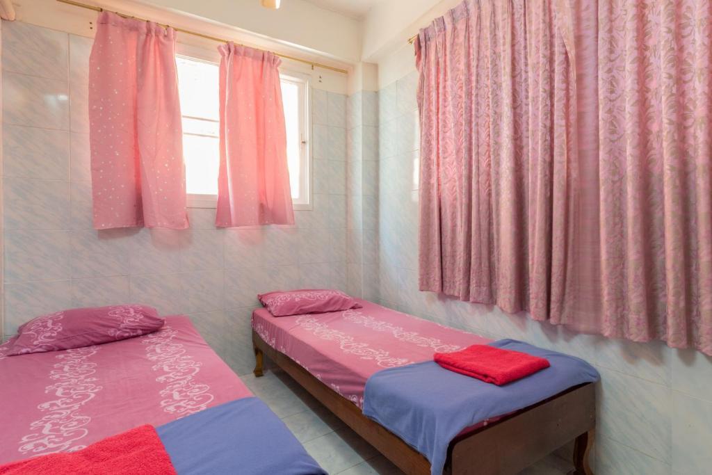 New Central Guesthouse Bangkok Luaran gambar