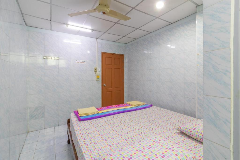 New Central Guesthouse Bangkok Luaran gambar