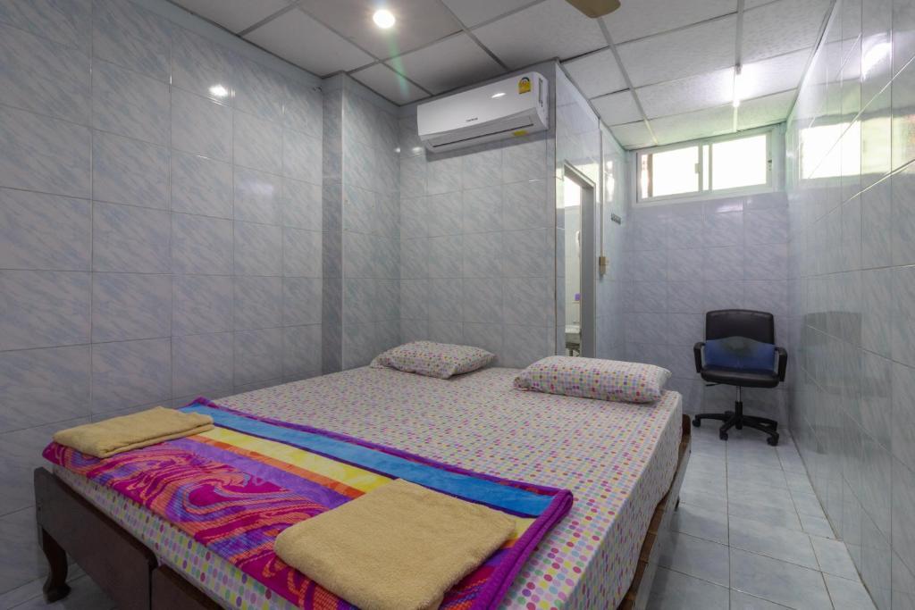 New Central Guesthouse Bangkok Luaran gambar