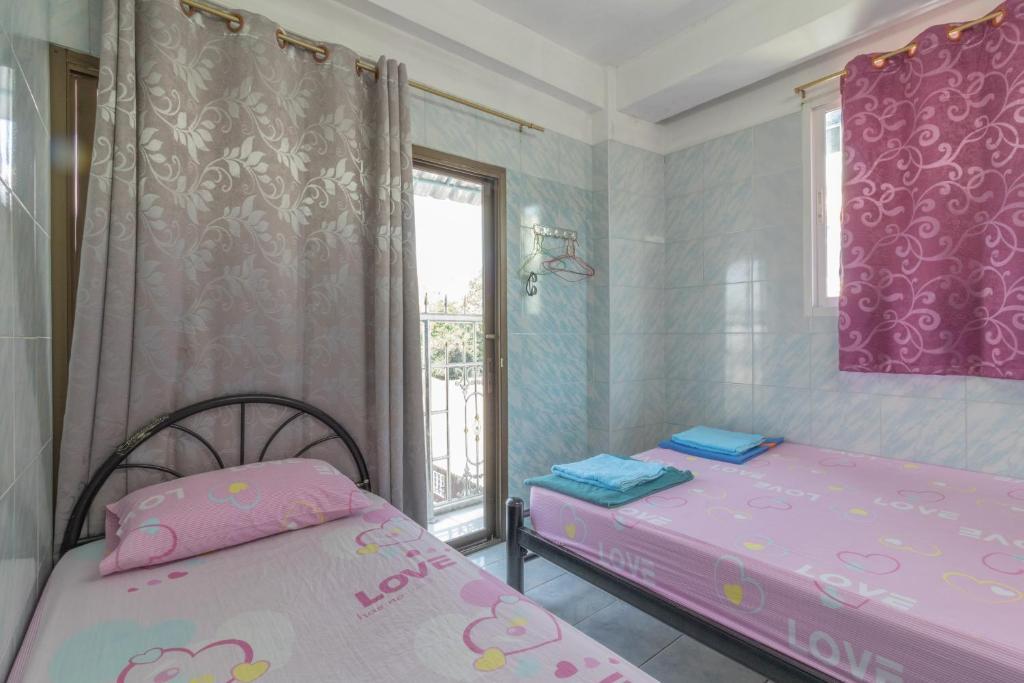 New Central Guesthouse Bangkok Luaran gambar